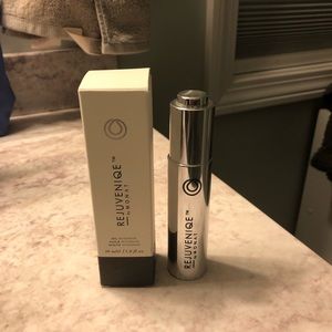 Monat Rejuveniqe Oil Intensive